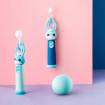 Periuta de dinti electrica Vitammy Bunny Light Blue, pentru copii 0-3 ani, cu lumina LED si efecte sonore, 24.000 de miscari/min, 2 programe de periaj, fibre nano