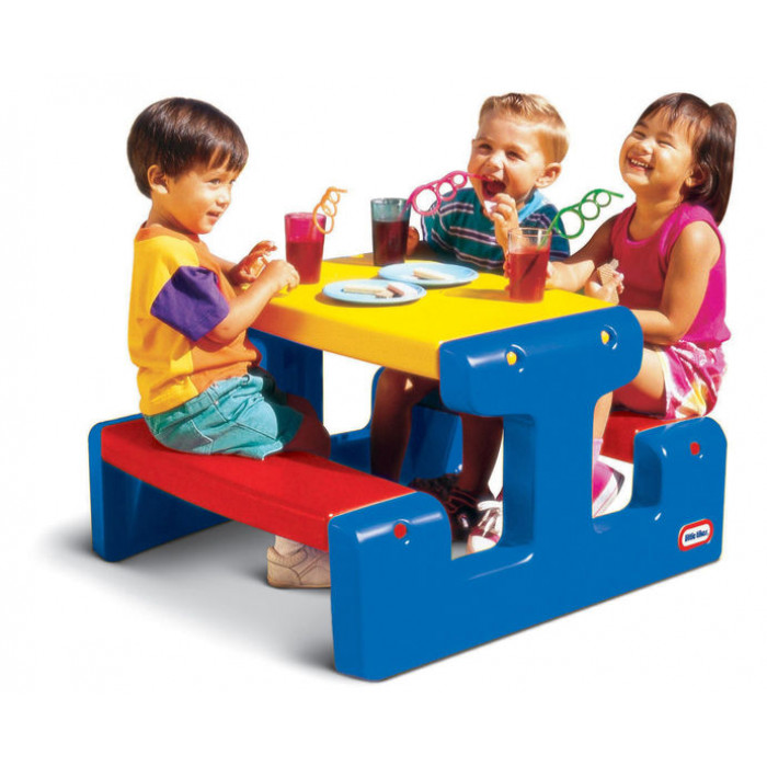 Masuta pentru picnic albastra Little Tikes