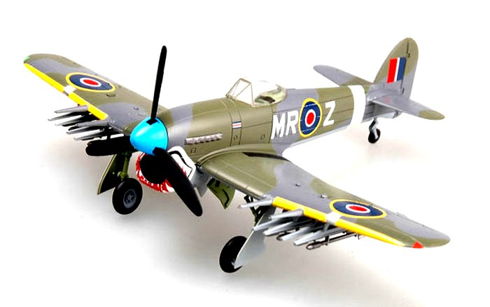 Macheta Easy Model Typhoon Mk.IB - CO of 245th Squadron SLA.Zweihbergh April 1945 1:72