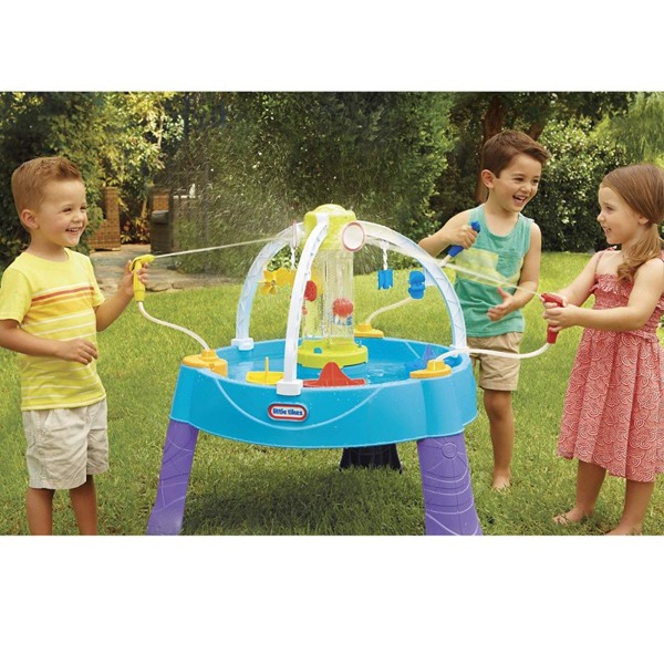 Masuta de joaca bataie cu apa little tikes