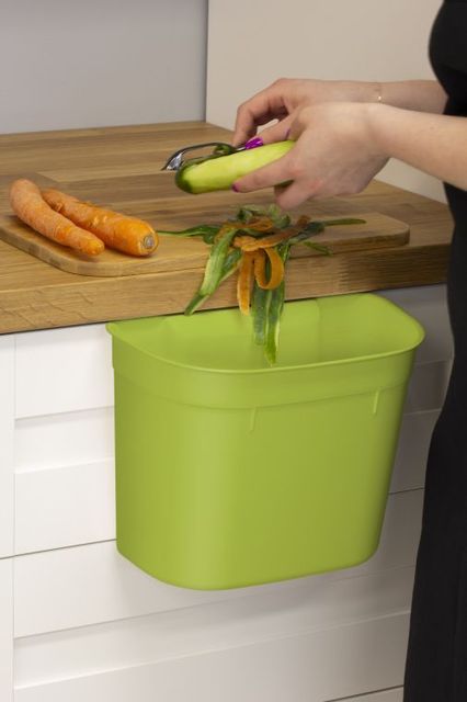 Container pentru deseuri decojite monti verde